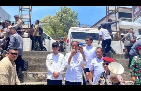 Minta Maaf ke Masyarakat, Jokowi Hanya Manusia Biasa yang Tak Luput dari Kesalahan