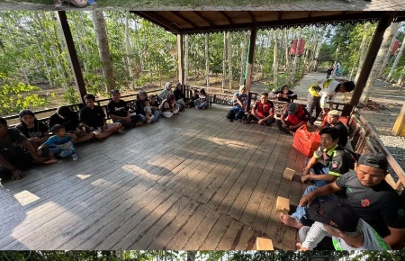 KOMUNITAS MASYARAKAT KALSEL DEKLARASIKAN DAMAI KAMTIBMAS